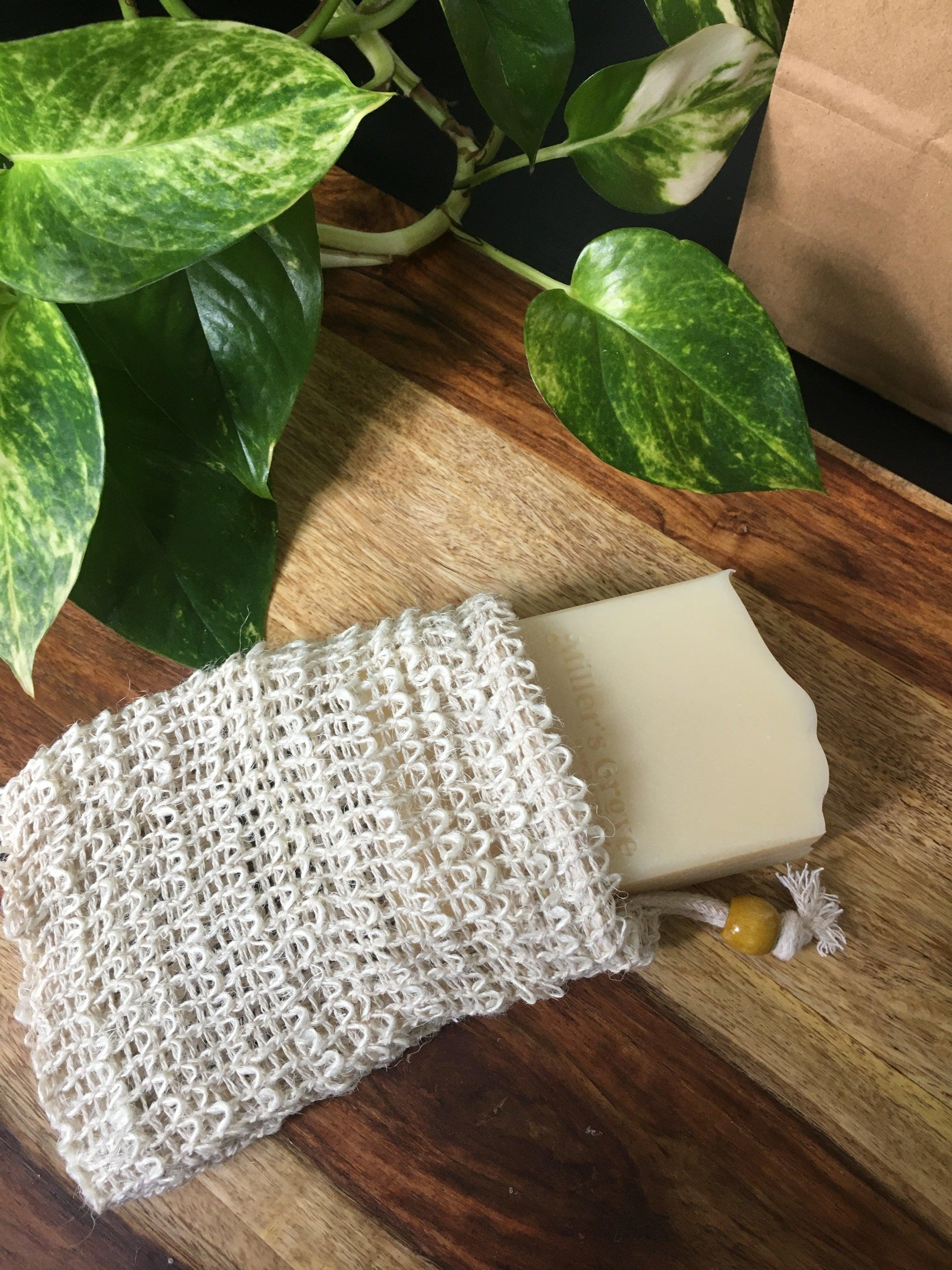 Exfoliating Soap Pouch - Miller's Grove